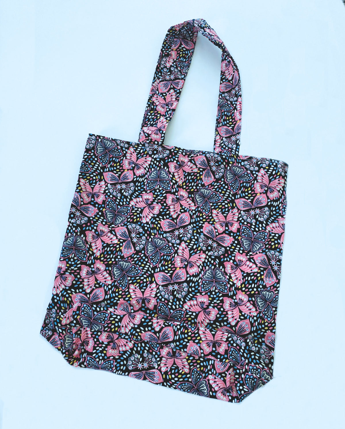 Medium size tote / shopping bag